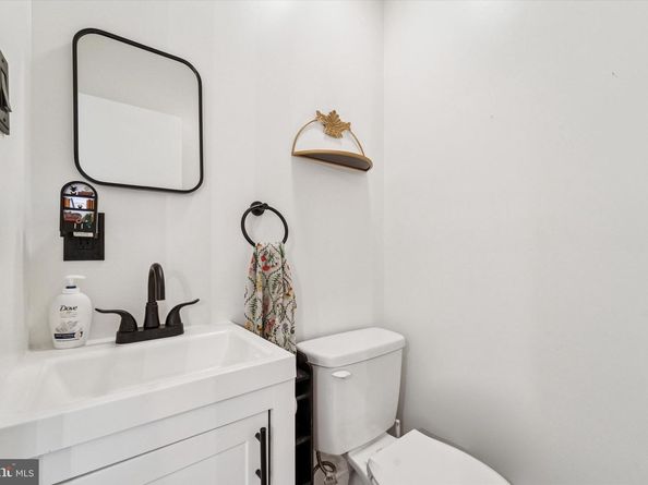 6637 Tabor Avenue, Philadelphia PA 19111