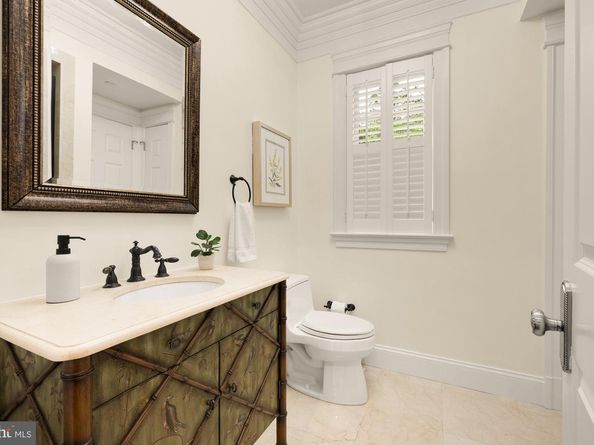 6412 Garnett Drive, Chevy Chase MD 20815