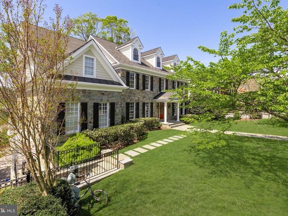 6412 Garnett Drive, Chevy Chase MD 20815