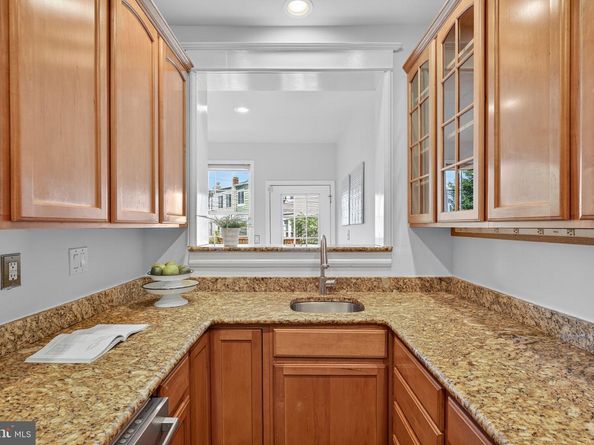320 Tennessee Avenue NE, Washington DC 20002