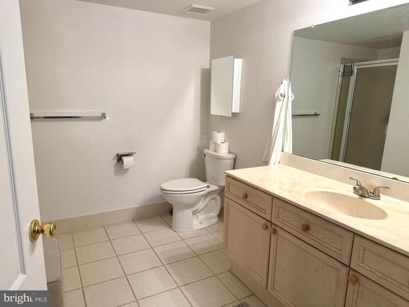 217 Louis Court K217, Philadelphia PA 19114