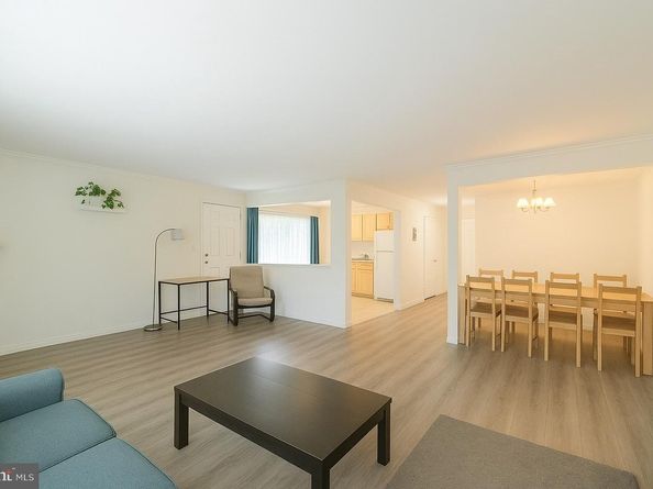 217 Louis Court K217, Philadelphia PA 19114