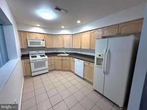 217 Louis Court K217, Philadelphia PA 19114