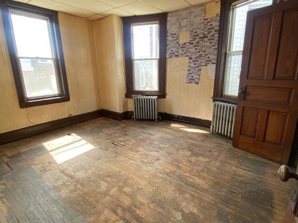 5718 Whitby Avenue, Philadelphia PA 19143