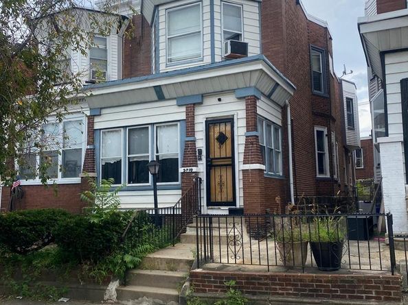 5718 Whitby Avenue, Philadelphia PA 19143