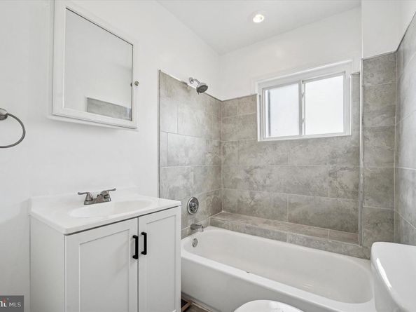401 Hazel Avenue, Lansdowne PA 19050
