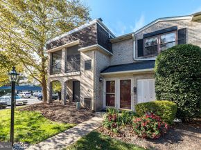 501 N Bethlehem Pike 13B, Ambler PA 19002