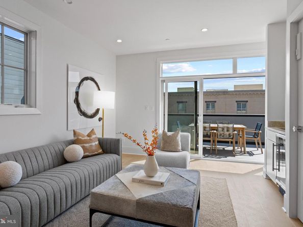 223 S Union Street, Alexandria VA 22314