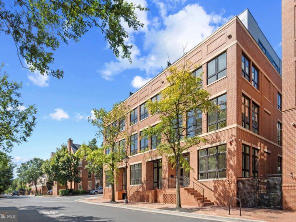 223 S Union Street, Alexandria VA 22314