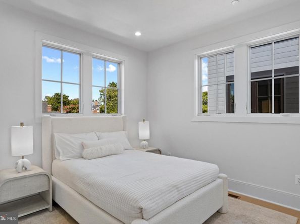 223 S Union Street, Alexandria VA 22314