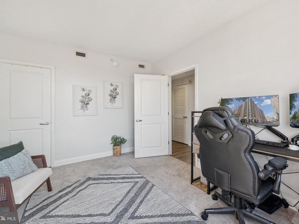 1020 N Highland Street 501, Arlington VA 22201