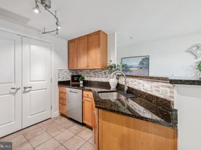 1020 N Highland Street 501, Arlington VA 22201