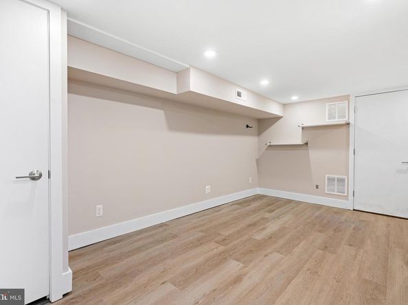 1535 Montrose Street, Philadelphia PA 19146