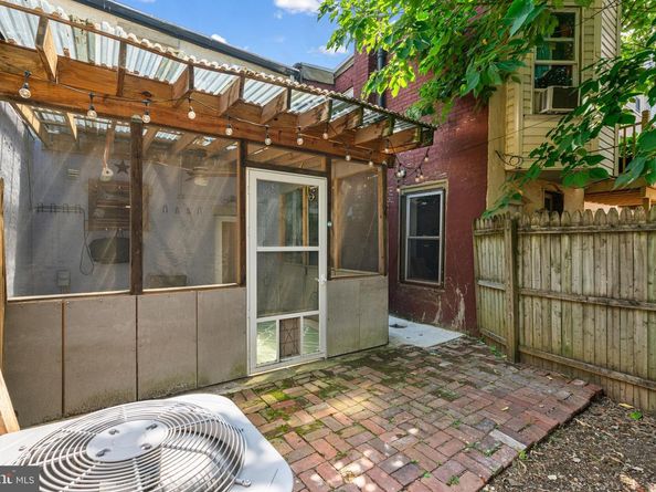 1535 Montrose Street, Philadelphia PA 19146