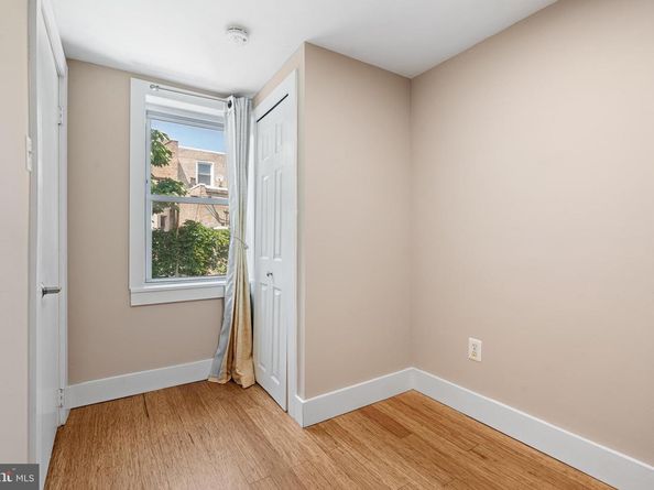 1535 Montrose Street, Philadelphia PA 19146