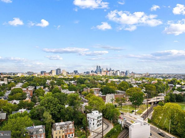 1021 S Saint Bernard Street, Philadelphia PA 19143