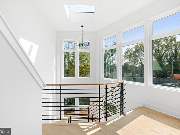 1021 S Saint Bernard Street, Philadelphia PA 19143
