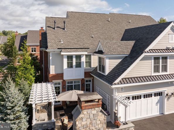 1 Rabbit Run Drive, New Hope PA 18938