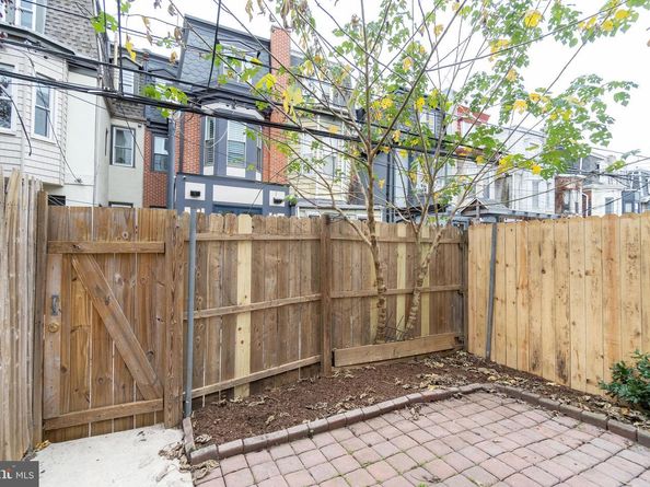 2319 Catharine Street, Philadelphia PA 19146