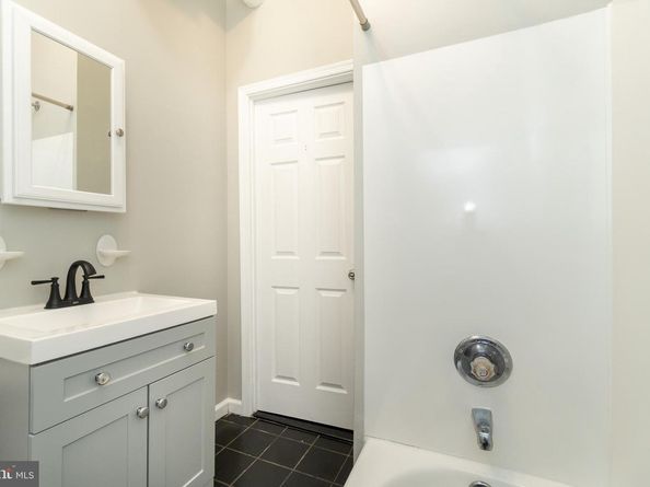 2319 Catharine Street, Philadelphia PA 19146