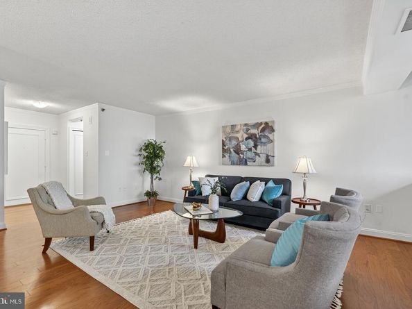 4550 N Park Avenue N 814, Chevy Chase MD 20815