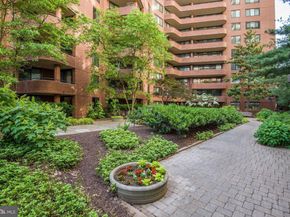 4550 N Park Avenue N 814, Chevy Chase MD 20815
