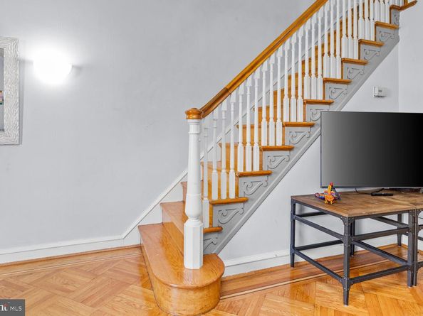 6648 Blakemore Street, Philadelphia PA 19119