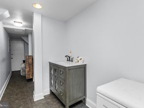 6648 Blakemore Street, Philadelphia PA 19119