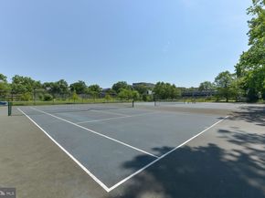 3521 39TH Street NW A493, Washington DC 20016