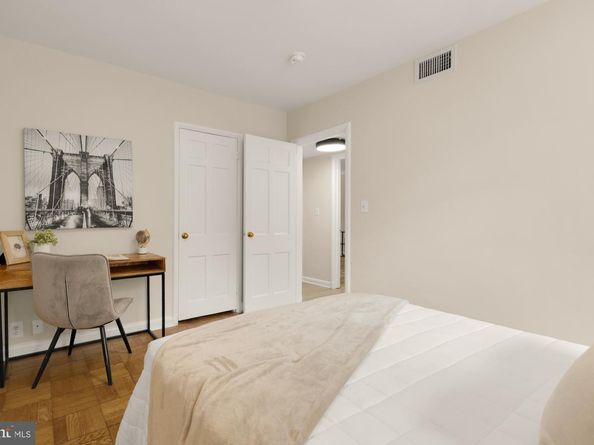 3521 39TH Street NW A493, Washington DC 20016
