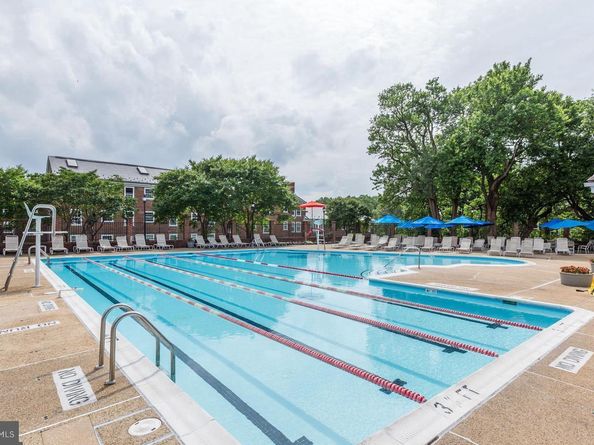 3521 39TH Street NW A493, Washington DC 20016