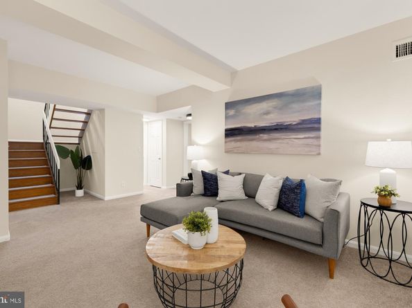 3521 39TH Street NW A493, Washington DC 20016