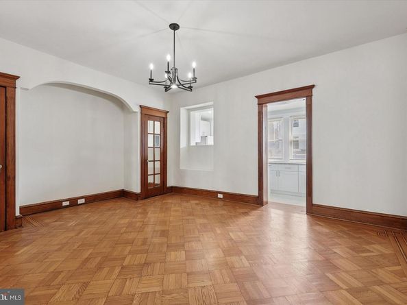 137 Jamestown Avenue, Philadelphia PA 19127