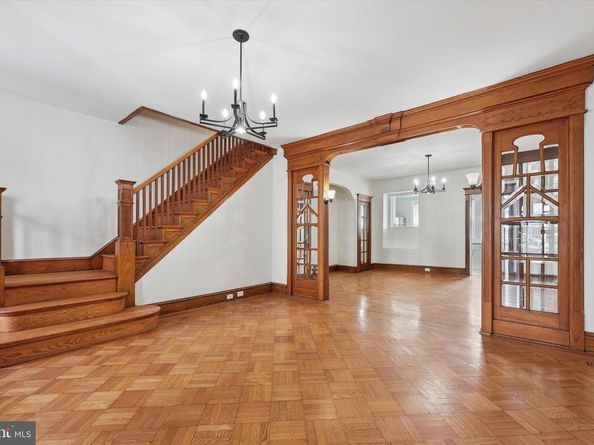 137 Jamestown Avenue, Philadelphia PA 19127