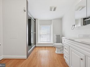 137 Jamestown Avenue, Philadelphia PA 19127