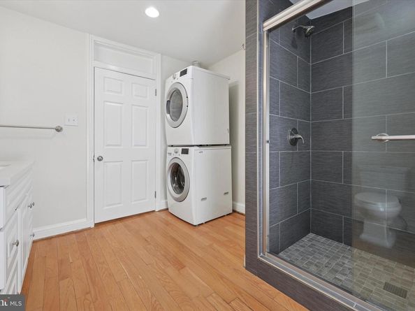 137 Jamestown Avenue, Philadelphia PA 19127