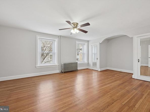 137 Jamestown Avenue, Philadelphia PA 19127