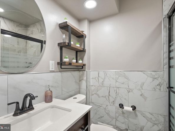 749 3rd Street SW 401, Washington DC 20024