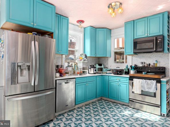 5734 Woodbine Avenue, Philadelphia PA 19131