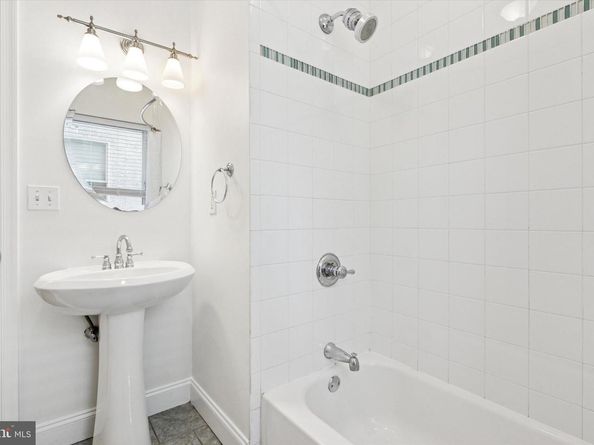 1538 Christian Street 2, Philadelphia PA 19146