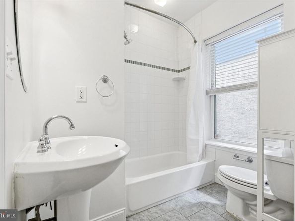 1538 Christian Street 2, Philadelphia PA 19146