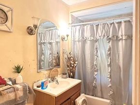 5651 N 16TH Street, Philadelphia PA 19141