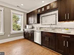 1918 15TH Street NW 2, Washington DC 20009