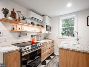 2444 S Oakland Street, Arlington VA 22206