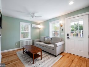 2444 S Oakland Street, Arlington VA 22206