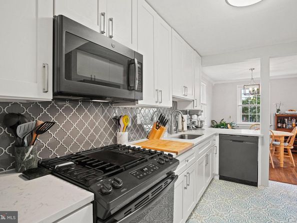 2410 21st Place NE, Washington DC 20018