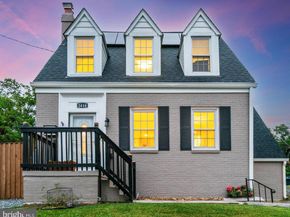 2410 21st Place NE, Washington DC 20018