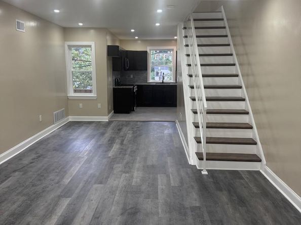 1611 W Loudon Street, Philadelphia PA 19141