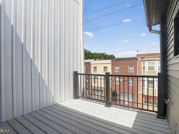 1300 S 6TH Street, Philadelphia PA 19147