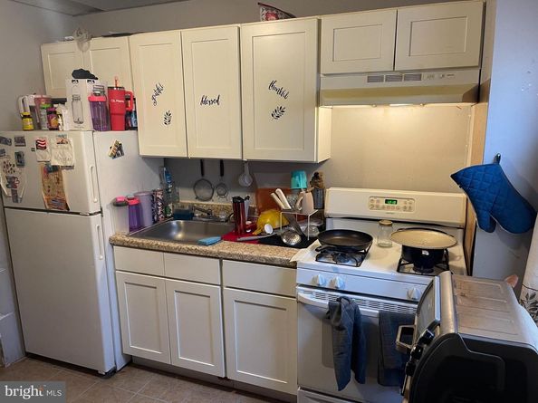5122 Glenloch Street, Philadelphia PA 19124